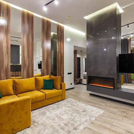 Royal Apartment On Leontovicha 7/2 Lviv Buitenkant foto